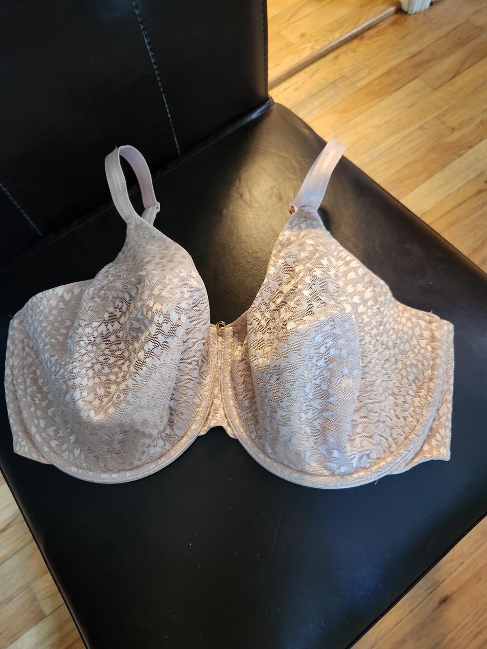 Chantelle Beige Lace Underwire Full Coverage Minimizer Bra